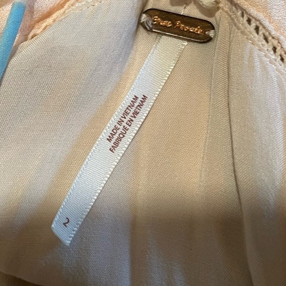 Free People Pastel Pleated Babydoll Cami – Size 2 - Picture 2 of 7